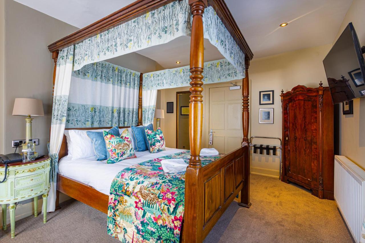 The Rutland Arms Hotel, Bakewell, Derbyshire Εξωτερικό φωτογραφία